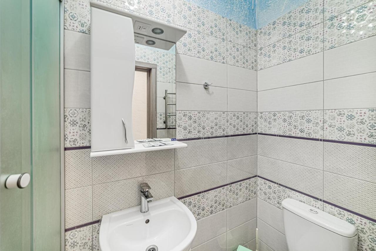 Apartment Near Deribasovskaya โอเดสซา ภายนอก รูปภาพ