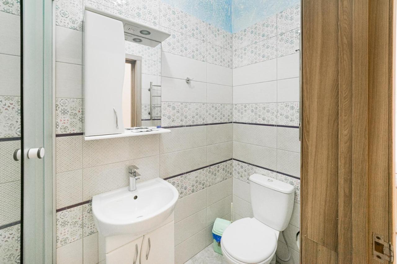Apartment Near Deribasovskaya โอเดสซา ภายนอก รูปภาพ